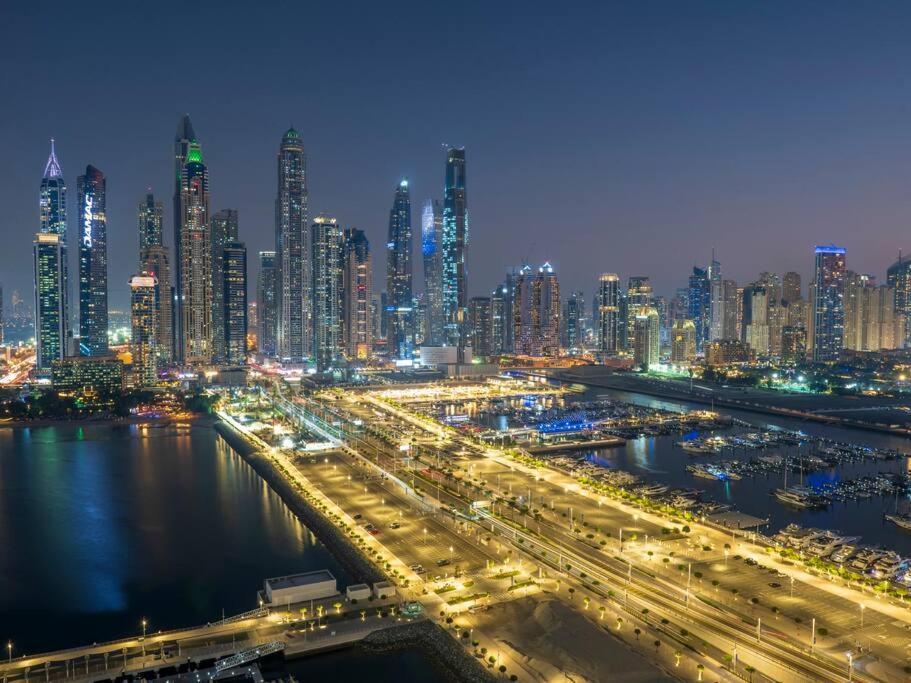 First Class 3Br With Dubai Marina And Palm View Lejlighed Eksteriør billede